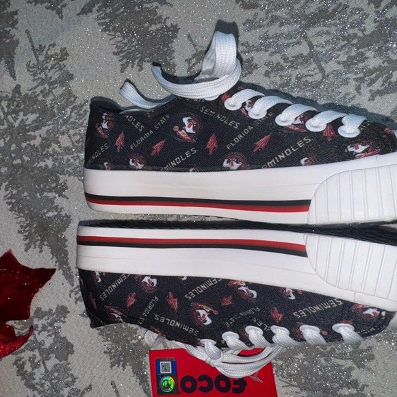 NEW!! FLORIDA STATE SEMINOLES NCAA WOMENS LOW TOP CANVAS SHOES Sz 6 - Picture 3 of 5